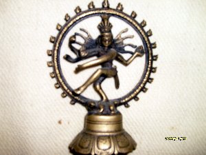 Южноиндийская статуя танцующего Бога — Шивы-Натараджи