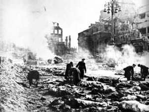 Последствия бомбардировки Дрездена авиацией союзников